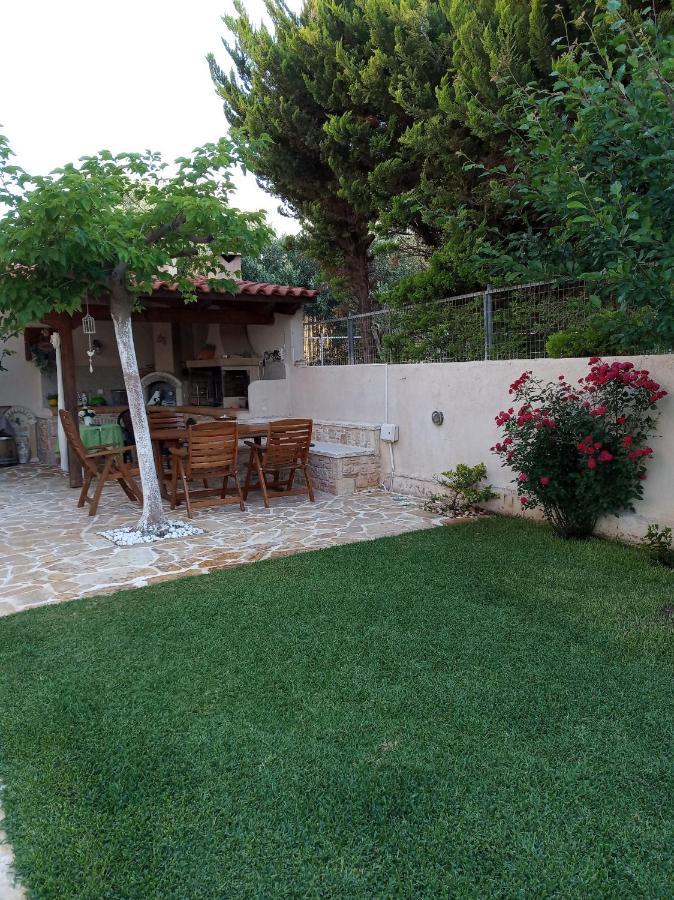Villa Tsios Artemida  Ngoại thất bức ảnh